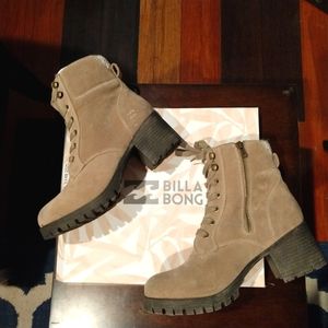BILLABONG l Wild Thing Vegan Suede Lace-up Boots l Size 10 l NIB